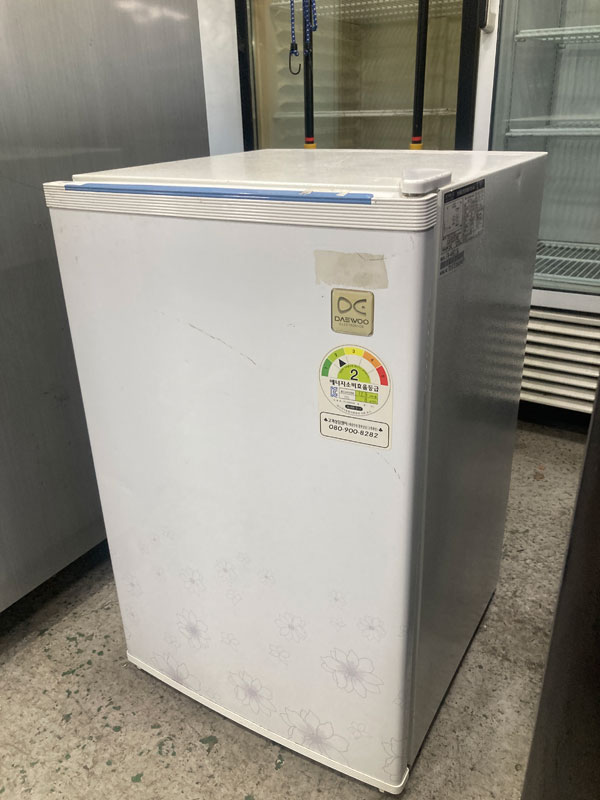 대우전자에서 나온 소형 냉장고